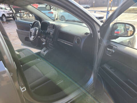 2012 Jeep Compass Latitude