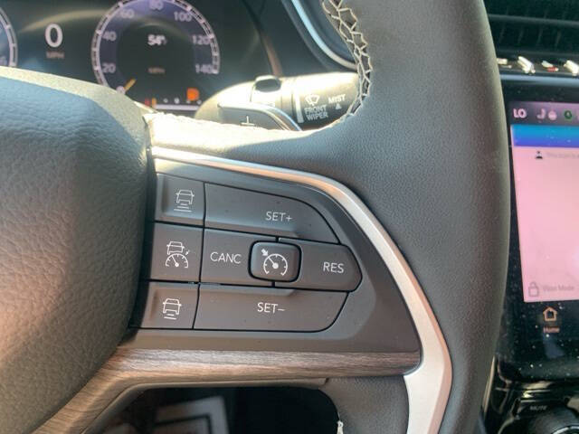 2024 Jeep Grand Cherokee L for sale at Tim Short CDJR Hazard in Hazard, KY