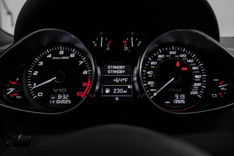 2010 Audi R8 5.2 quattro