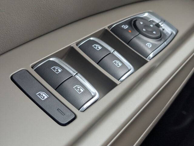 2025 Kia Carnival Hybrid EX