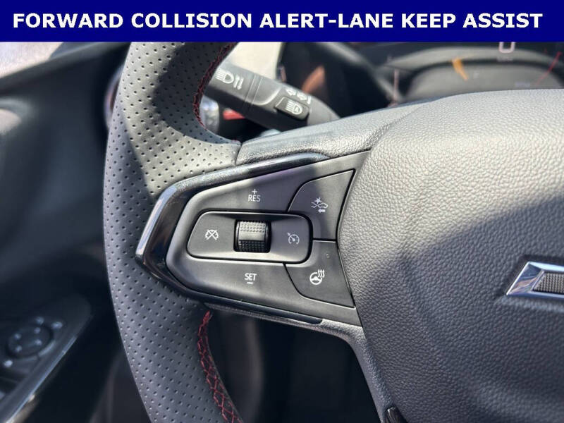 2025 Chevrolet Trax RS