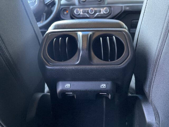 2021 Jeep Gladiator Willys