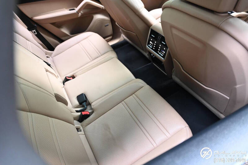 2019 Porsche Cayenne S