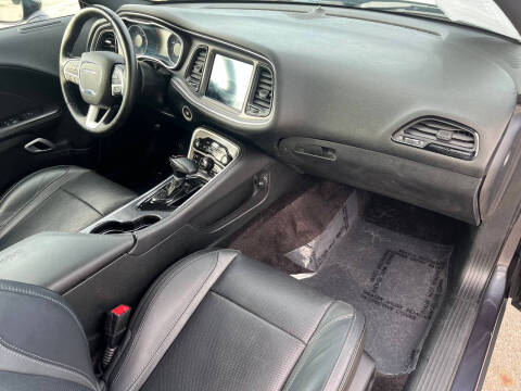 2017 Dodge Challenger GT