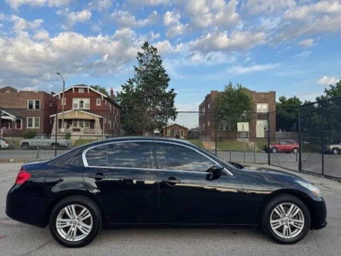 2013 Infiniti G37 Sedan x