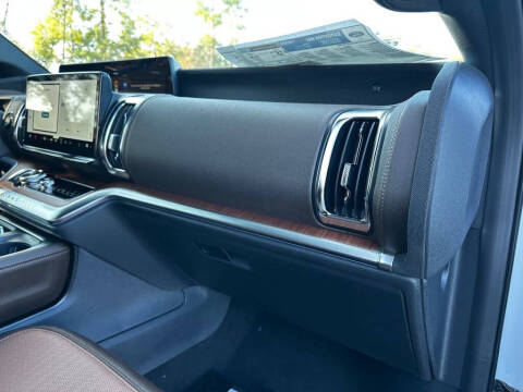 2025 Ford Expedition MAX King Ranch