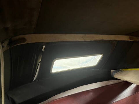 1948 Ford Super Deluxe