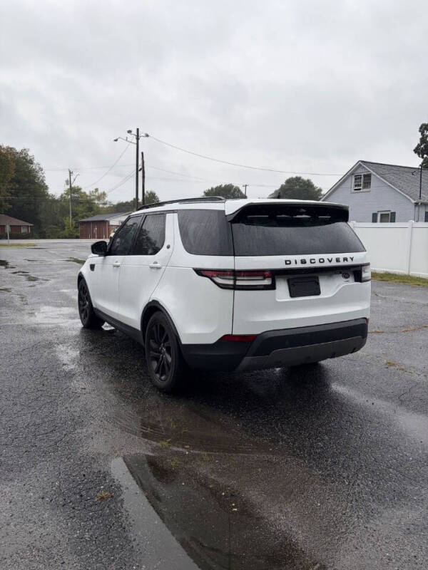2017 Land Rover Discovery SE