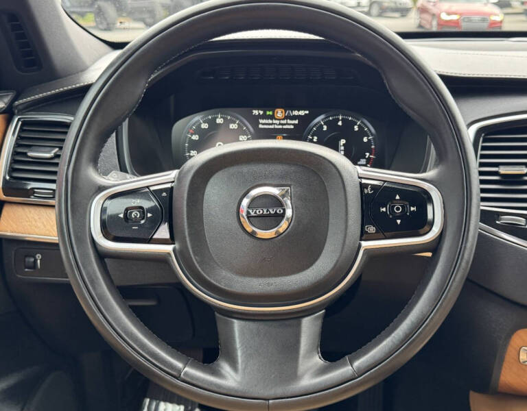 2018 Volvo XC90 T6 Inscription