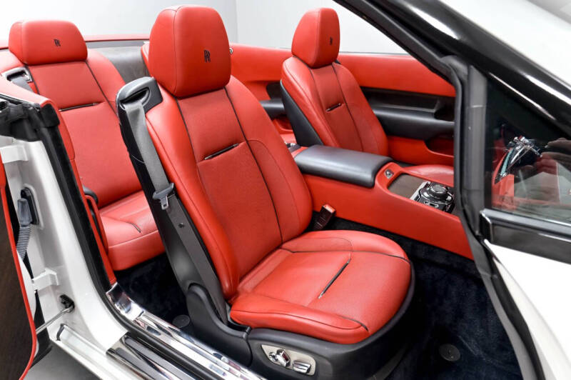 2017 Rolls-Royce Dawn