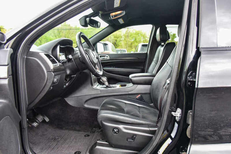 2017 Jeep Grand Cherokee Altitude
