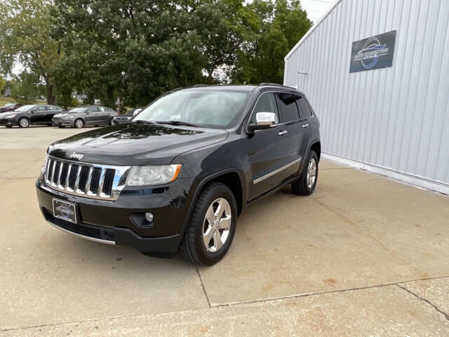 2013 Jeep Grand Cherokee for sale at Auto Connection in Waterloo, IA