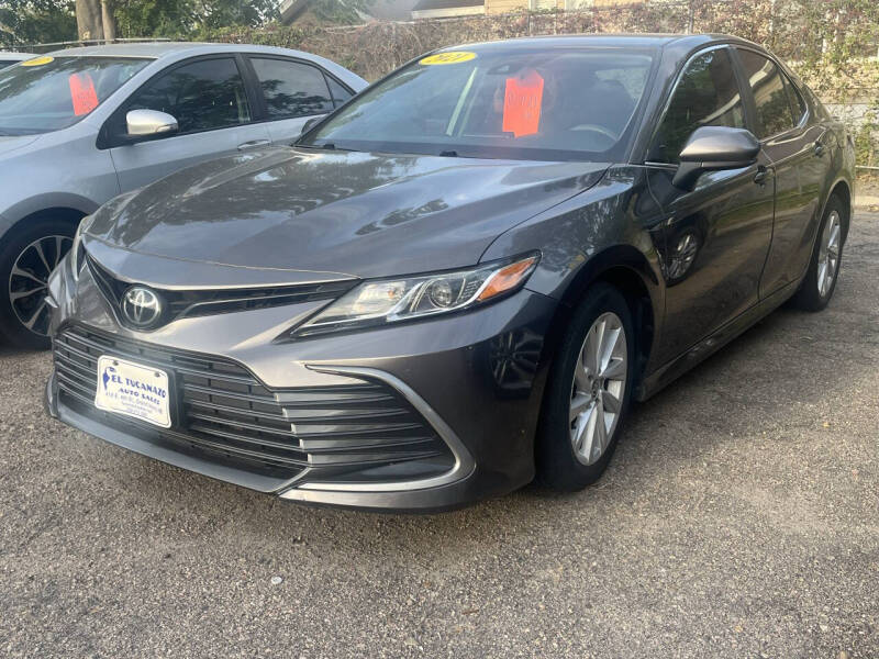 2021 Toyota Camry LE's photo