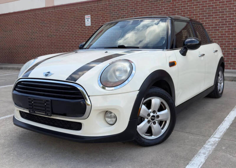 2016 MINI Hardtop 4 Door Cooper