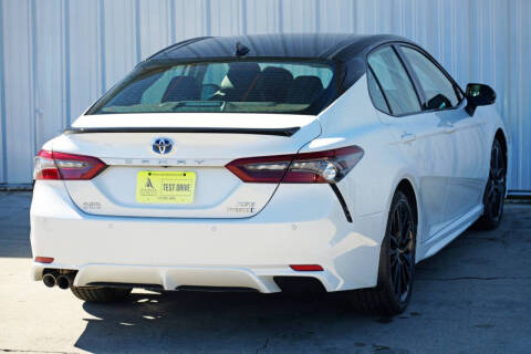 2023 Toyota Camry Hybrid XSE