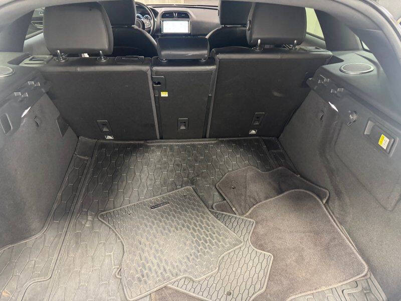 2017 Jaguar F-PACE 35t Prestige