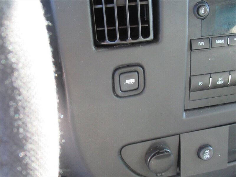 2016 GMC Savana 3500