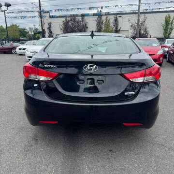 2012 Hyundai Elantra Limited