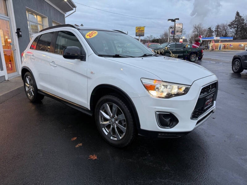 2013 Mitsubishi Outlander Sport LE