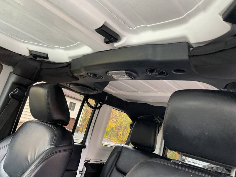 2014 Jeep Wrangler Unlimited Altitude Edition