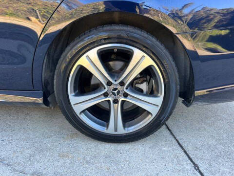 2018 Mercedes-Benz E-Class E 300