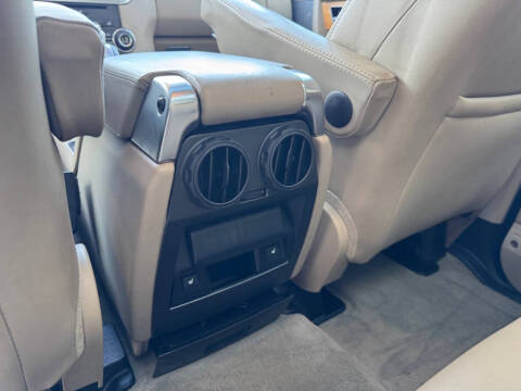 2012 Land Rover LR4 HSE LUX