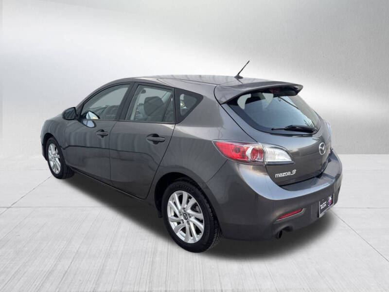 2013 Mazda MAZDA3