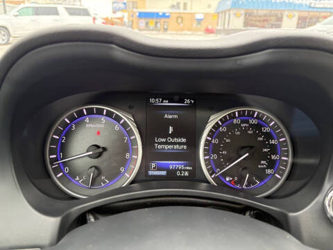 2015 Infiniti Q50 Premium