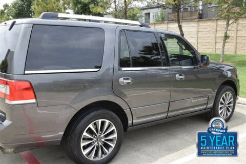 2016 Lincoln Navigator Select