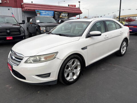 2011 Ford Taurus SEL