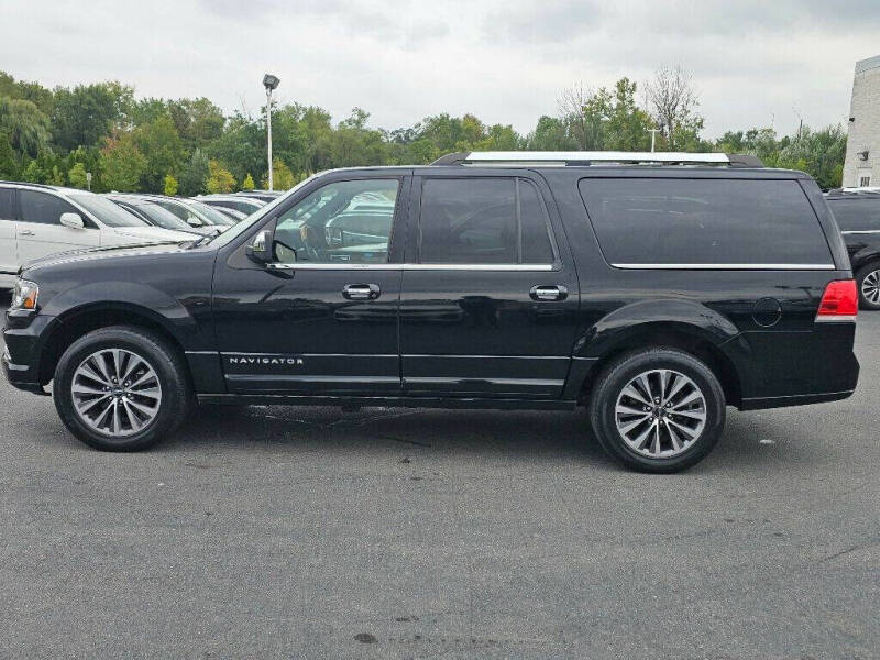 2016 Lincoln Navigator L Select