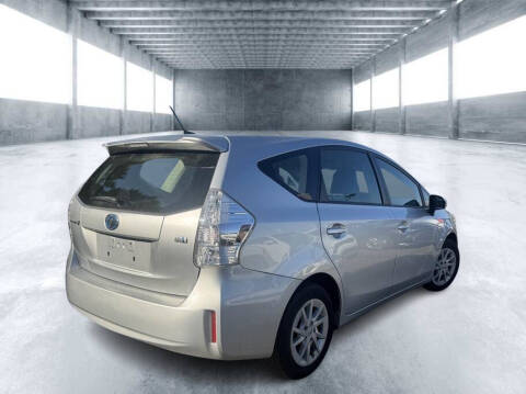 2012 Toyota Prius v Three