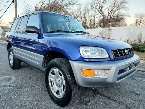 2000 Toyota RAV4 for sale at New Jersey Auto Wholesale Outlet in Union Beach NJ