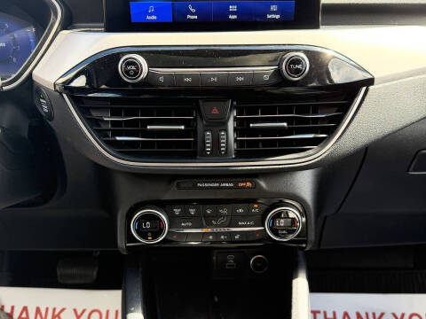 2021 Ford Escape SEL