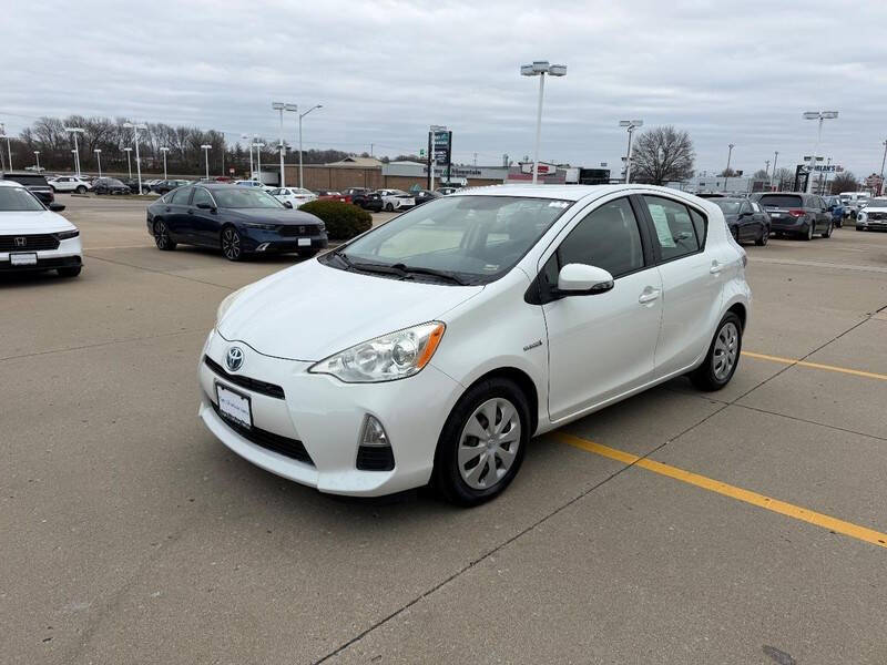 2013 Toyota Prius c