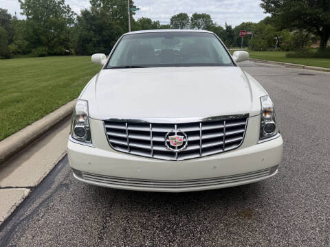 2011 Cadillac DTS Luxury Collection
