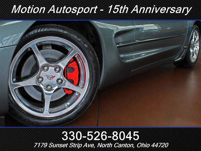 2004 Chevrolet Corvette