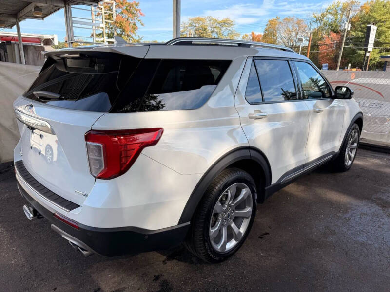2020 Ford Explorer Platinum