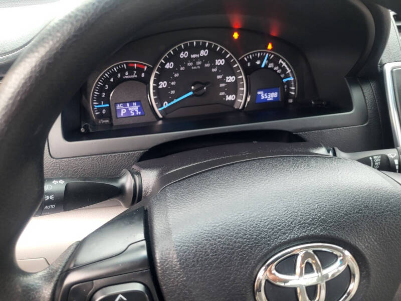 2015 Toyota Camry LE