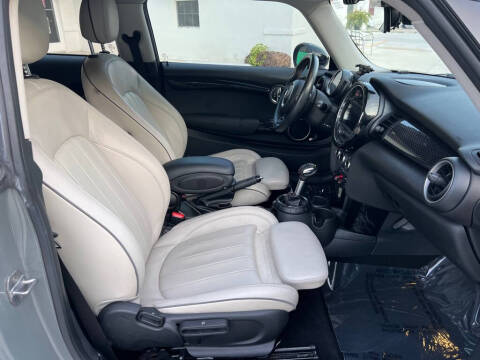 2015 MINI Hardtop 2 Door Cooper S