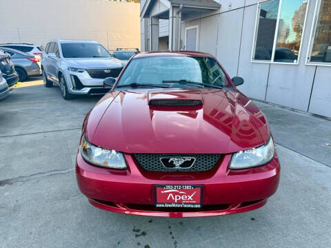 2004 Ford Mustang GT Deluxe