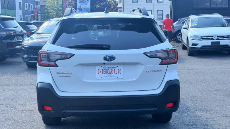 2023 Subaru Outback Premium
