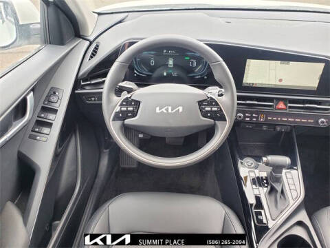 2025 Kia Niro EX