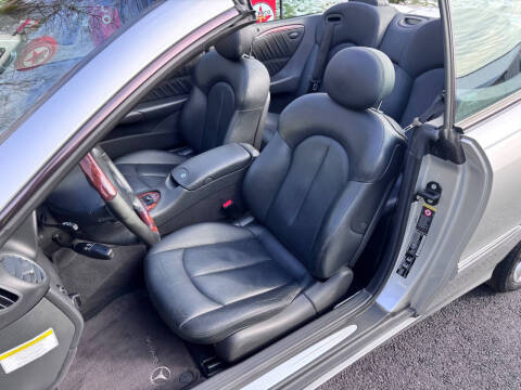 2005 Mercedes-Benz CLK CLK 320