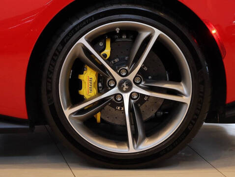 2024 Ferrari 296 GTS