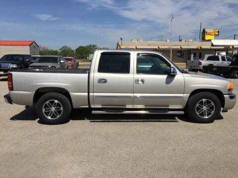 2006 GMC Sierra 1500 for sale at JENTSCH MOTORS in Hearne TX