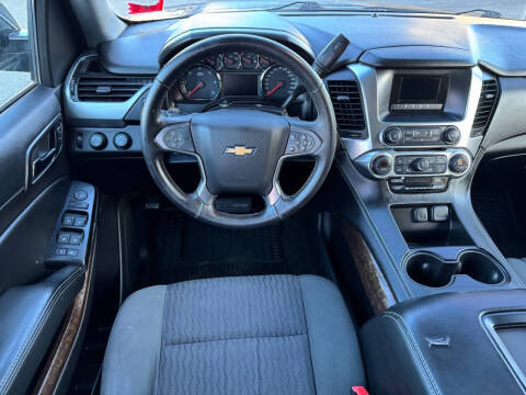 2015 Chevrolet Suburban LS