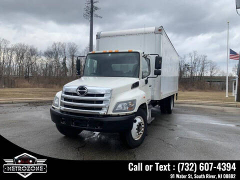 2014 Hino 268