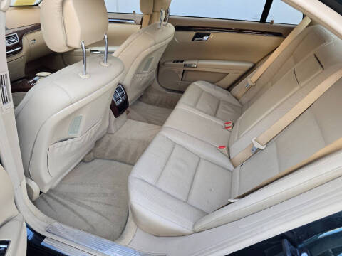 2010 Mercedes-Benz S-Class S 550 4MATIC
