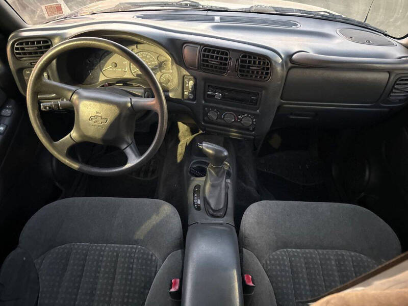 2002 Chevrolet Blazer LS